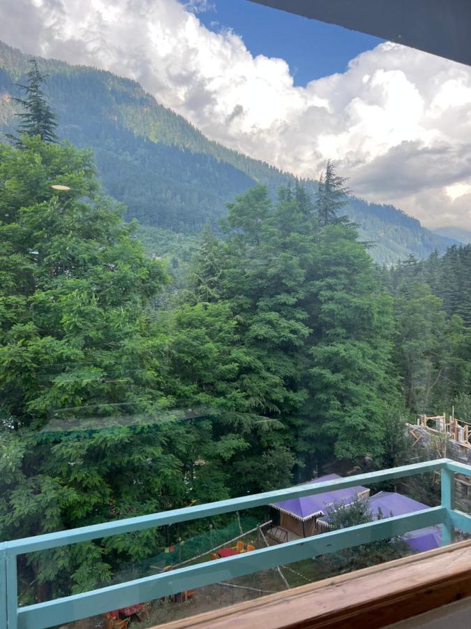 מנאלי Hotel Mountain Majesty! Top-Rated Luxury Stay Amid Snowcapped Mountains With Balcony And Riverside Calm מראה חיצוני תמונה