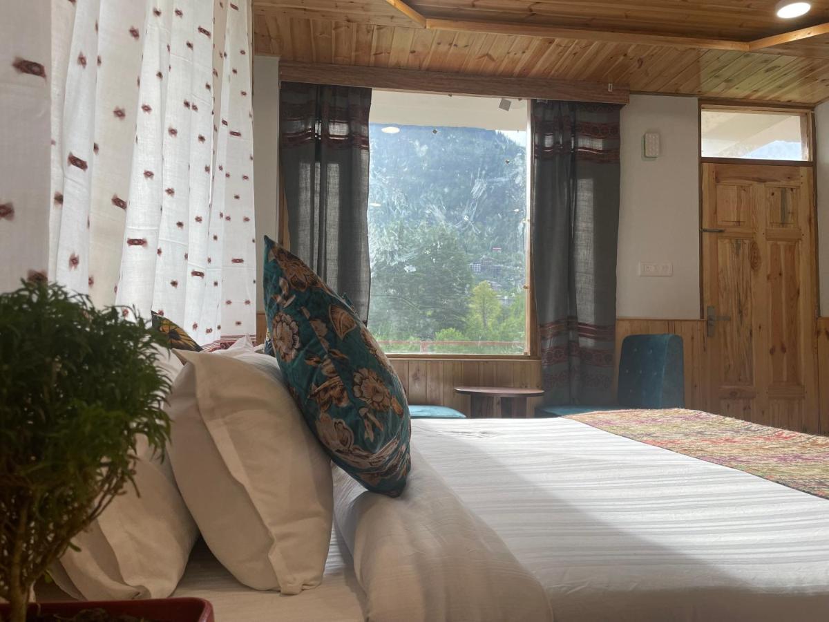 מנאלי Hotel Mountain Majesty! Top-Rated Luxury Stay Amid Snowcapped Mountains With Balcony And Riverside Calm מראה חיצוני תמונה